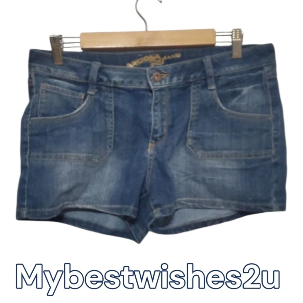 Arizona Jeans Shorts Womens Size 13 Junior Sizing Blue Denim Women's Shorts - Picture 7 of 13